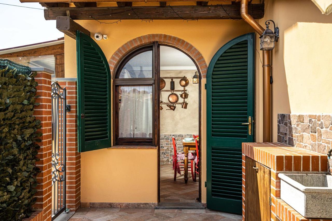 Il Cantuccio Toscano Villa Palaia Luaran gambar